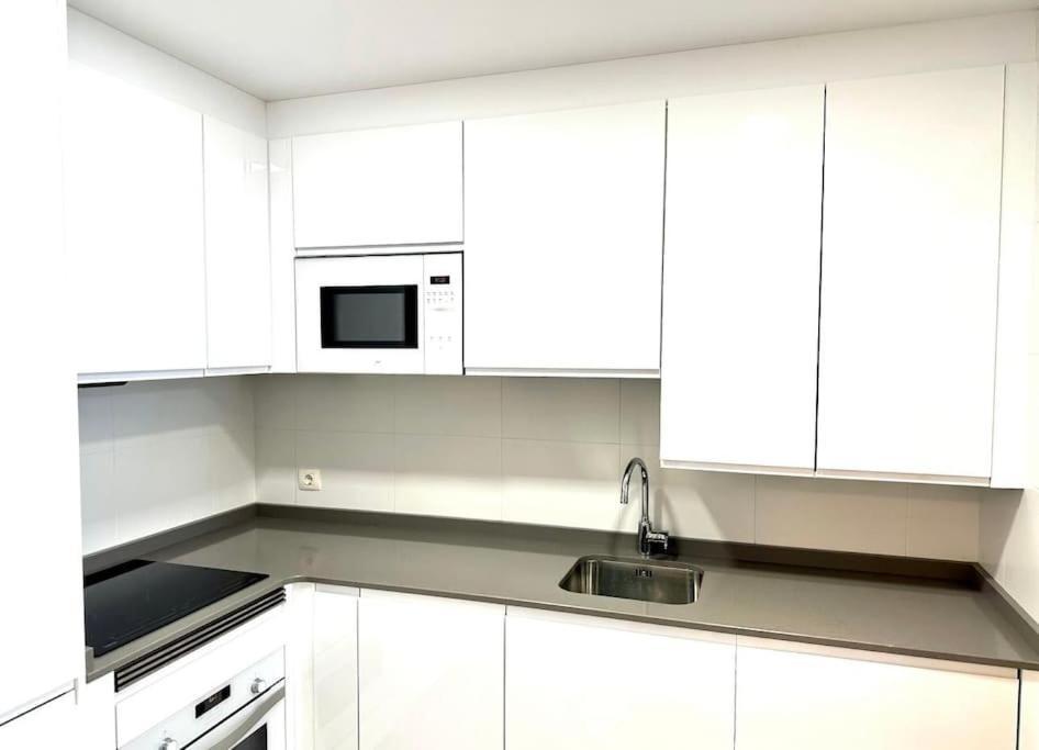 Studio 14 + Garaje Incluido. Nuevo, Elegante, Acogedor. Haro Εξωτερικό φωτογραφία